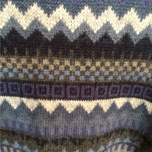 Lg Alpaca Connection Peru woven warm & cozy sweater - Picture 2 of 8